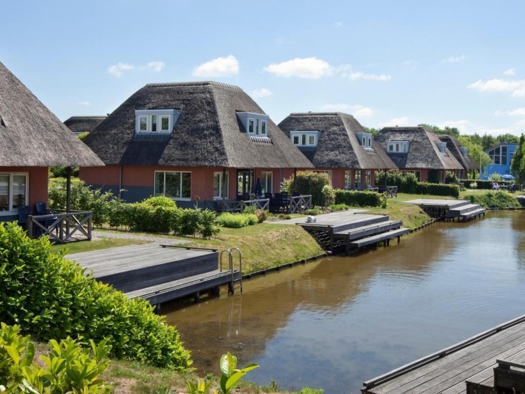 Landal De Bloemert Hotell Zuidlaren Exteriör bild