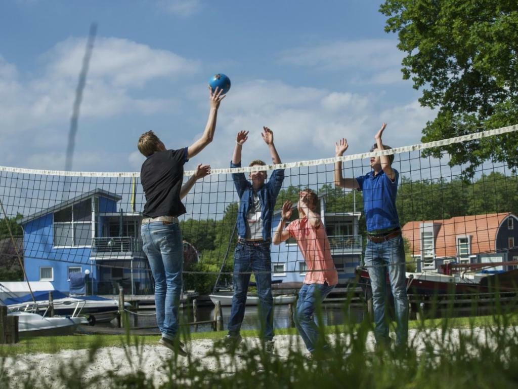 Landal De Bloemert Hotell Zuidlaren Exteriör bild