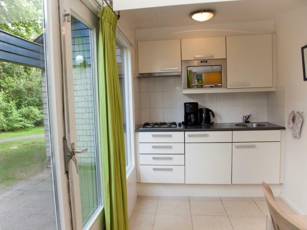 Landal De Bloemert Hotell Zuidlaren Exteriör bild